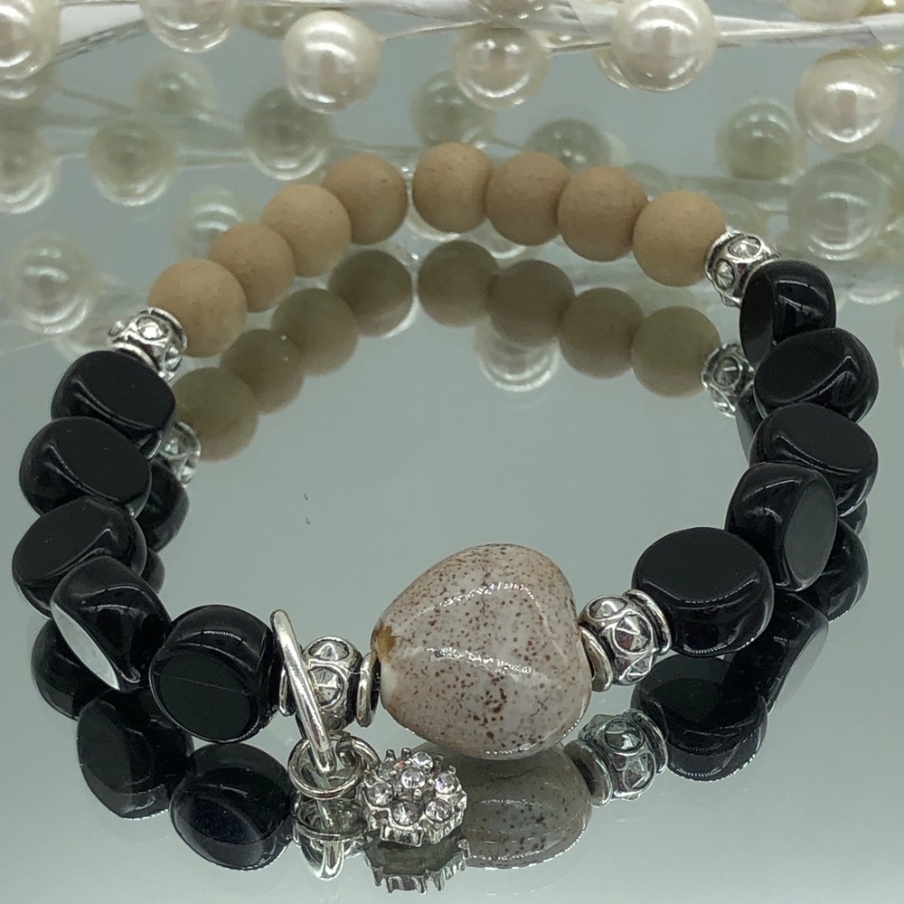 Bracelet - Ceramic Heart Tan & Black